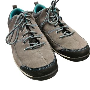 LL Bean size 7 Bean Sport lace up leather shoes